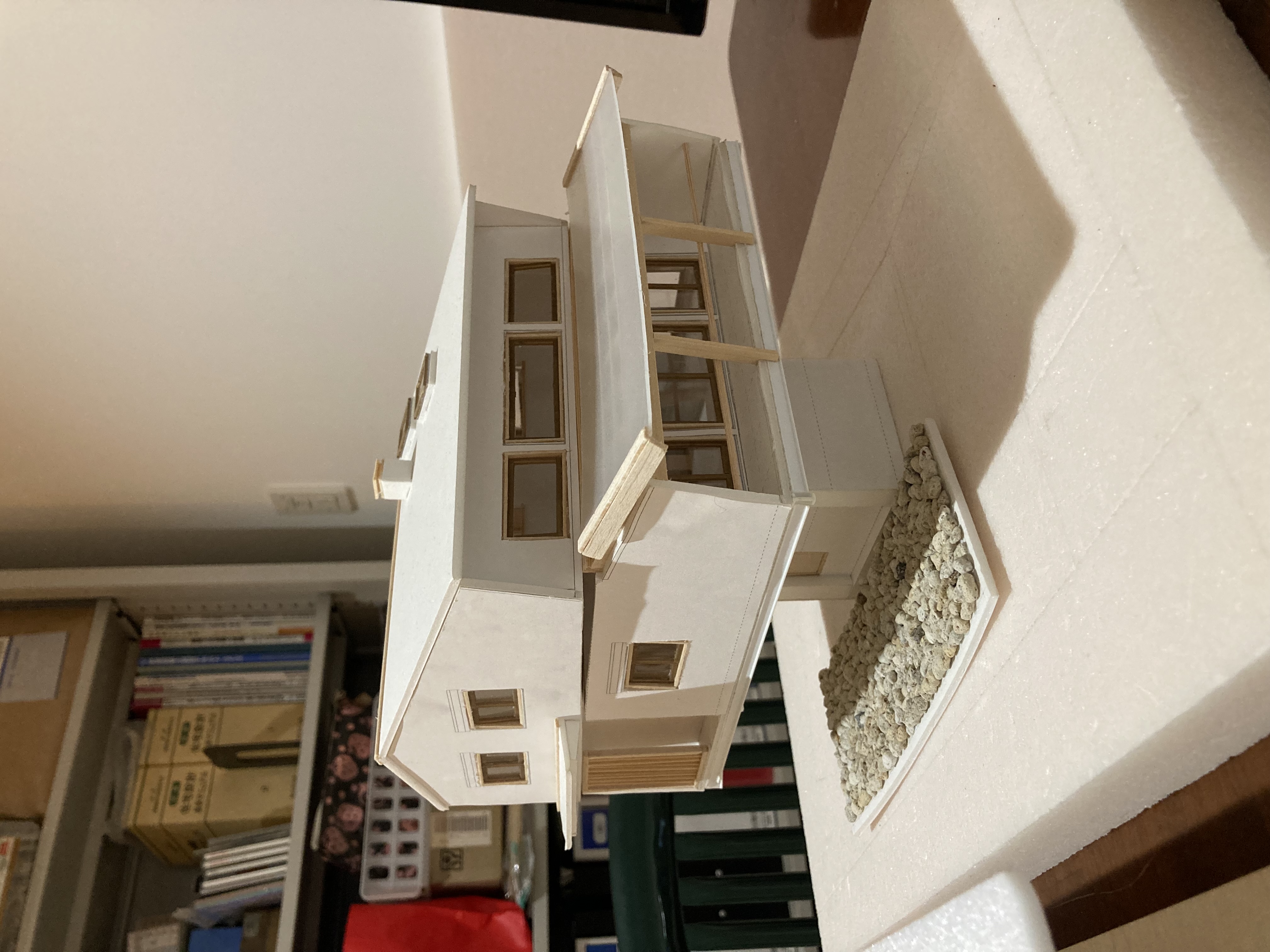 高床式設計模型